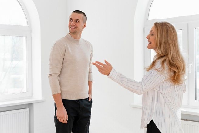 Femme vend sa maison